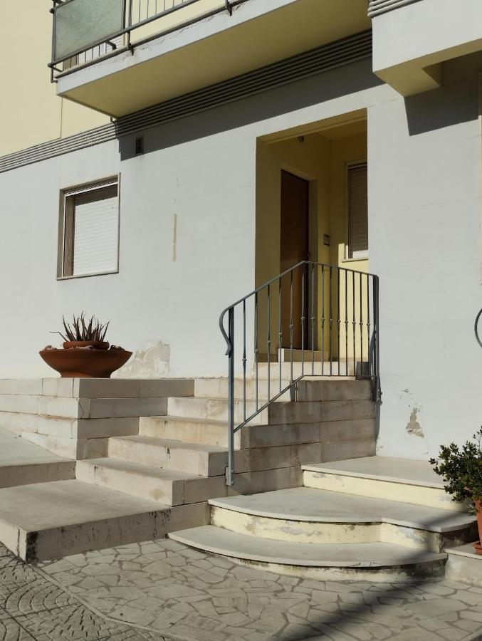 37 Nodi Apartment Ancona Luaran gambar
